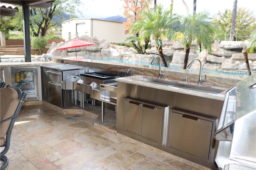 4050 Lester, Corona, California 92881 home-pic-38